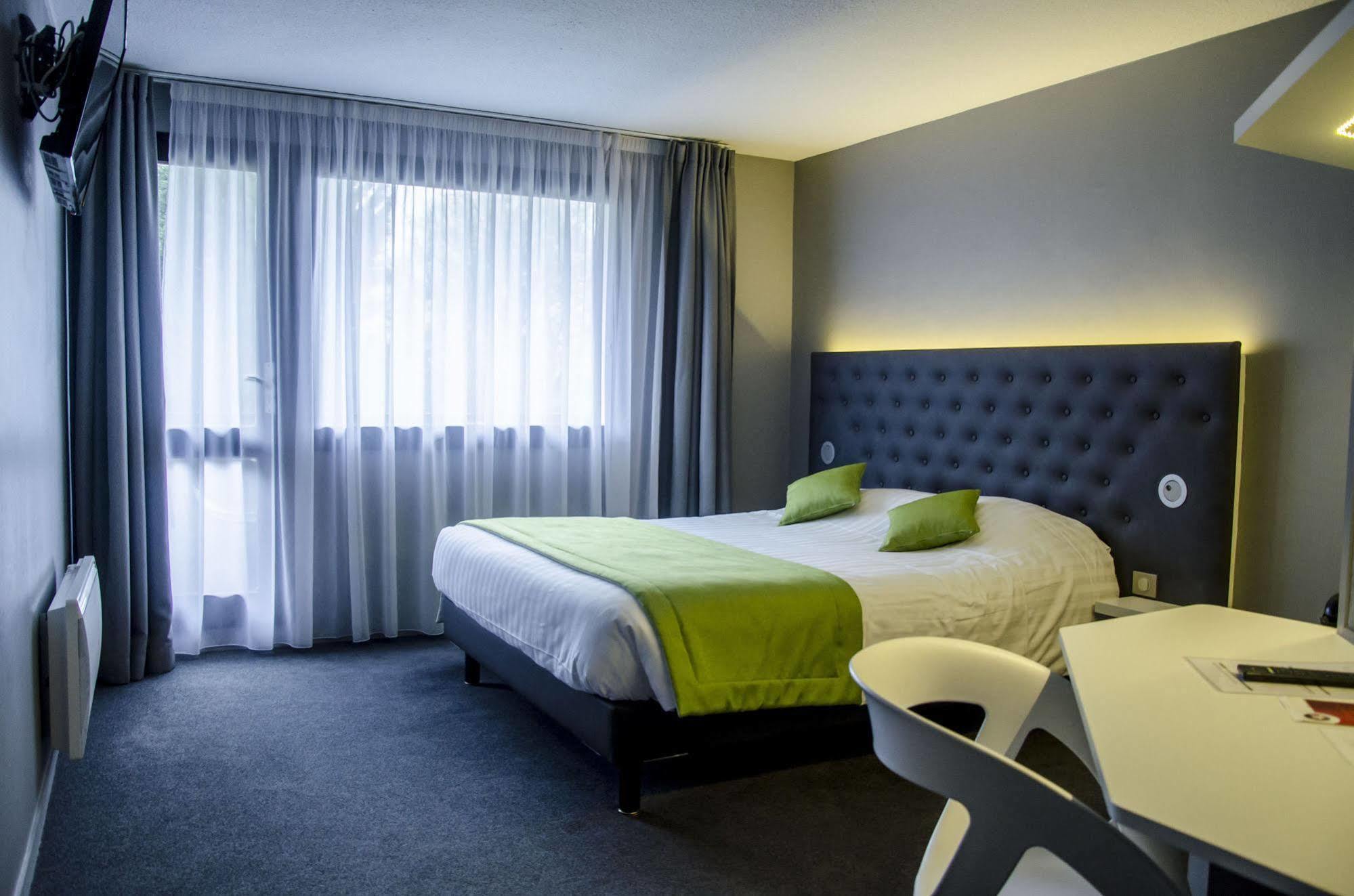 Les Caps Hotel Lamballe Esterno foto